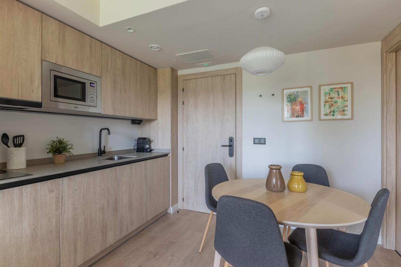 Apartamentos Libere Pamplona Yamaguchi Extérieur photo